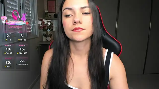 Snapshot of ivyy_scott chatting on 22, 11, 2025 ivyy scott online show from 22, 11, 2025