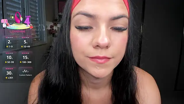 Snapshot of ivyy_scott chatting on 15, 12, 2025 ivyy scott online show from 15, 12, 2025