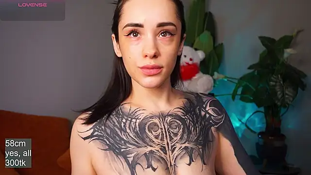 Snapshot of EvaCanton chatting on 2, 2, 2026 EvaCanton online show from 2, 2, 2026