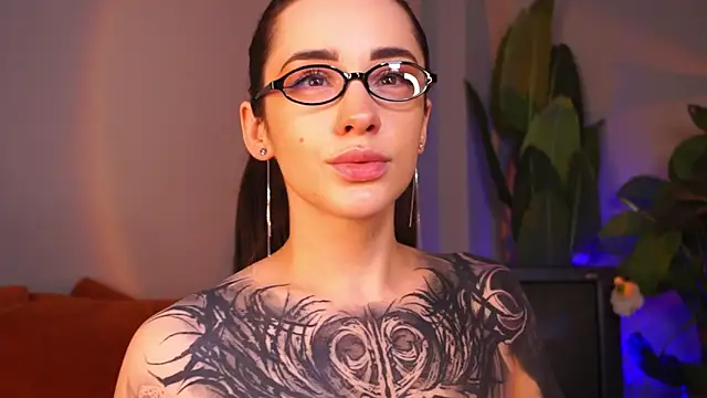 EvaCanton online show from 12, 4, 2026