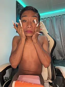 alejo cute online show from 11, 6, 2026