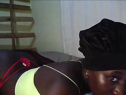 Adaline-Paris online show from 6, 4, 2026