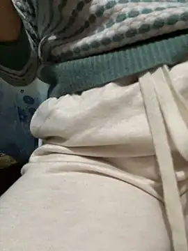 Snapshot of Milk_Mom99 chatting on 21, 12, 2024 Milk Mom99 online show from 21, 12, 2024