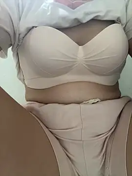 Milk Mom99 online show from 6, 4, 2026