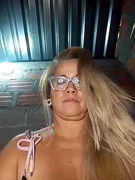 natally ross21 online show from 5, 10, 2025