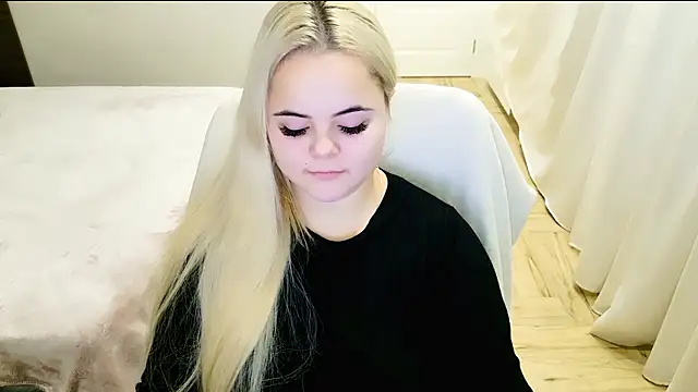 lovely-eyes online show from 1, 12, 2024
