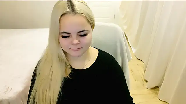 lovely-eyes online show from 2, 12, 2024