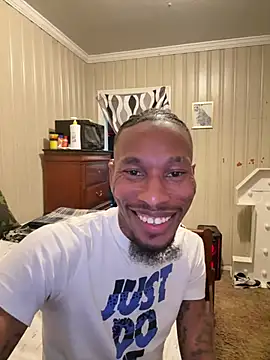 Snapshot of KingDerRico chatting on 15, 4, 2026 KingDerRico online show from 15, 4, 2026