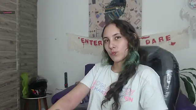 xlunna online show from 17, 12, 2024