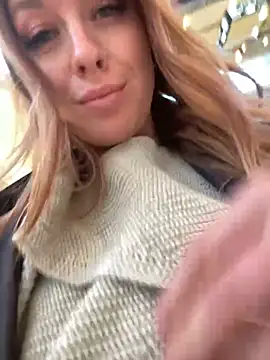 Snapshot of Sweet___Emily chatting on 11, 1, 2025 Sweet Emily online show from 11, 1, 2025