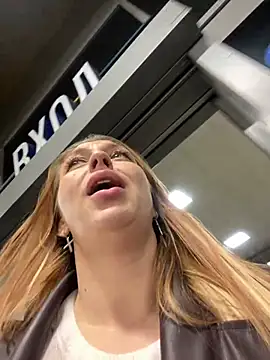 Snapshot of Sweet___Emily chatting on 13, 2, 2025 Sweet Emily online show from 13, 2, 2025