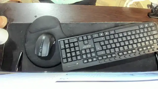 Amy Walker online show from 25, 2, 2026