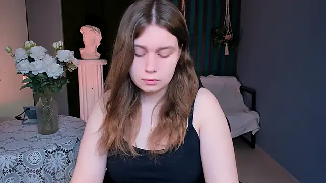 FioraMarmoris online show from 4, 3, 2026