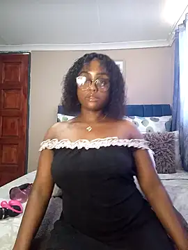 Snapshot of Queen-Chocolate chatting on 30, 1, 2025 Queen-Chocolate online show from 30, 1, 2025