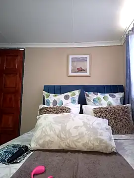 Snapshot of Queen-Chocolate chatting on 31, 1, 2025 Queen-Chocolate online show from 31, 1, 2025