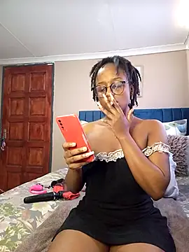 Snapshot of Queen-Chocolate chatting on 16, 2, 2025 Queen-Chocolate online show from 16, 2, 2025