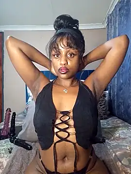 Snapshot of Queen-Chocolate chatting on 7, 3, 2025 Queen-Chocolate online show from 7, 3, 2025