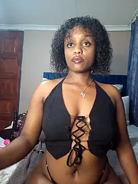 Snapshot of Queen-Chocolate chatting on 9, 3, 2025 Queen-Chocolate online show from 9, 3, 2025