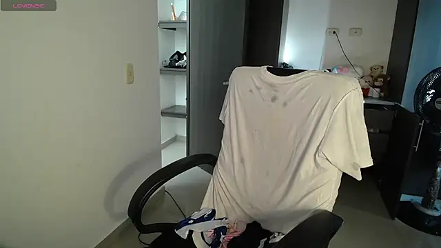 Snapshot of venelope1 chatting on 21, 2, 2026 venelope1 online show from 21, 2, 2026