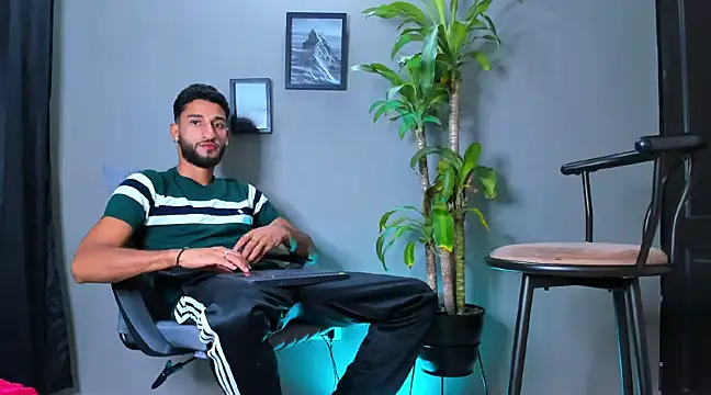 Damian 022 online show from 19, 2, 2025