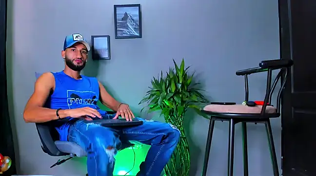 Damian 022 online show from 12, 3, 2025