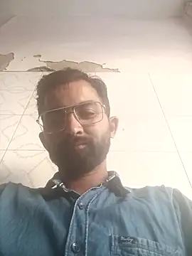Snapshot of sagarghai07 chatting on 3, 5, 2026 sagarghai07 online show from 3, 5, 2026