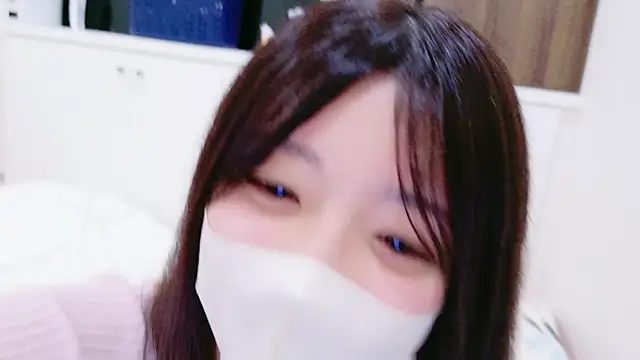 HaruruHappy online show from 7, 3, 2025