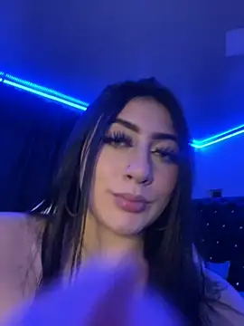 Snapshot of KittyRous chatting on 8, 3, 2025 KittyRous online show from 8, 3, 2025