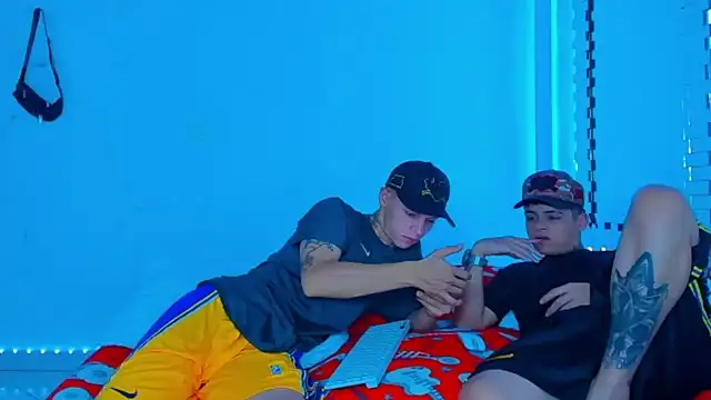 HOT boy2025 online show from 19, 12, 2024