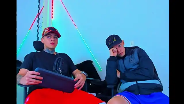 HOT boy2025 online show from 14, 9, 2025