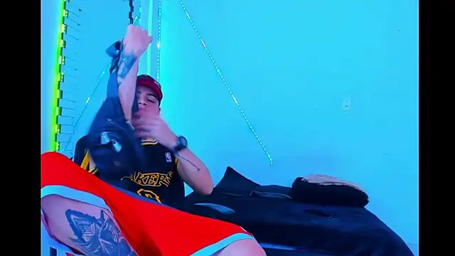 HOT boy2025 online show from 23, 9, 2025