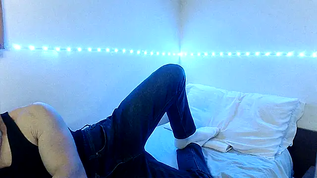 Snapshot of Alexx_Fit023 chatting on 29, 12, 2024 Alexx Fit023 online show from 29, 12, 2024