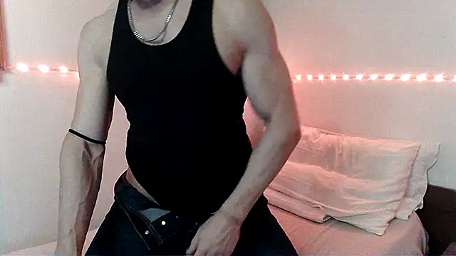 Snapshot of Alexx_Fit023 chatting on 1, 1, 2025 Alexx Fit023 online show from 1, 1, 2025