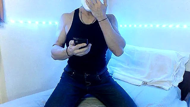 Snapshot of Alexx_Fit023 chatting on 23, 2, 2025 Alexx Fit023 online show from 23, 2, 2025