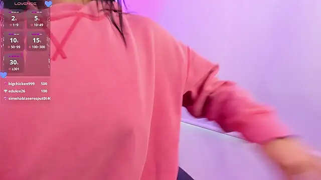 Dapnne  online show from 10, 3, 2025