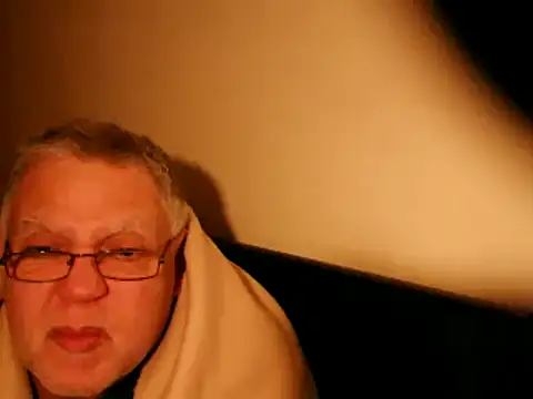 100Tauros online show from 5, 3, 2025