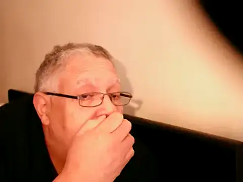 100Tauros online show from 6, 3, 2025