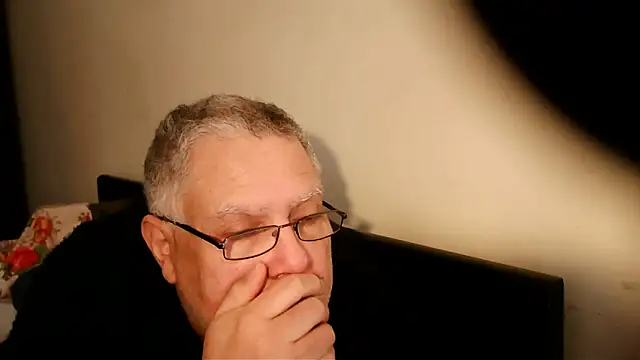 100Tauros online show from 6, 3, 2025