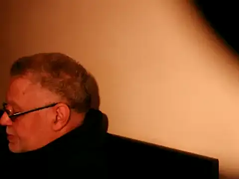 100Tauros online show from 14, 3, 2025