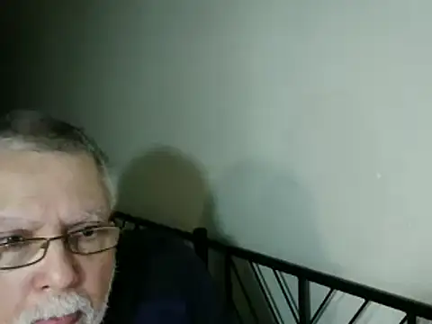 100Tauros online show from 18, 10, 2025