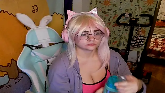 Snapshot of mochi_rainbow chatting on 25, 1, 2025 mochi rainbow online show from 25, 1, 2025