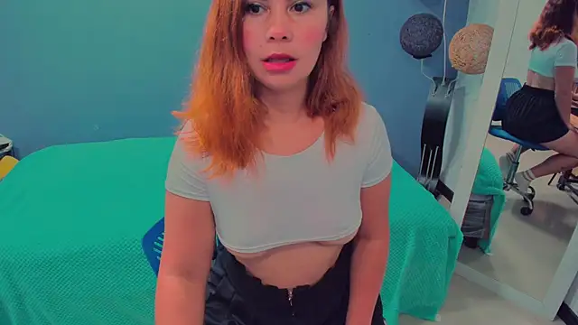 Snapshot of gigi_stephans chatting on 10, 3, 2025 gigi stephans online show from 10, 3, 2025