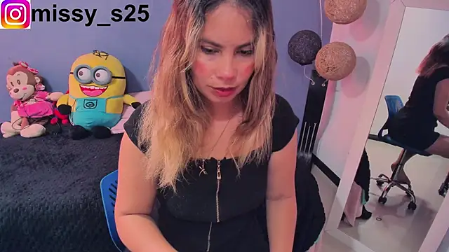Snapshot of gigi_stephans chatting on 16, 9, 2025 gigi stephans online show from 16, 9, 2025