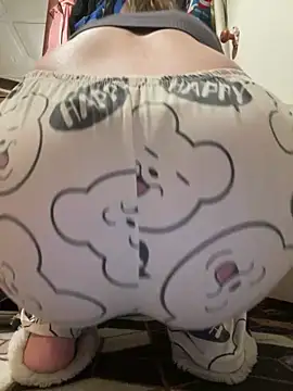 Snapshot of Romsticks chatting on 15, 9, 2025 Romsticks online show from 15, 9, 2025