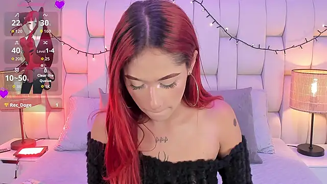 SkinnyFoxy online show from 29, 11, 2025