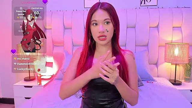 SkinnyFoxy online show from 10, 3, 2026