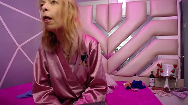 sophia ny online show from 24, 2, 2025