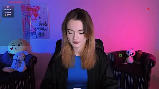 liana kisses online show from 5, 1, 2026