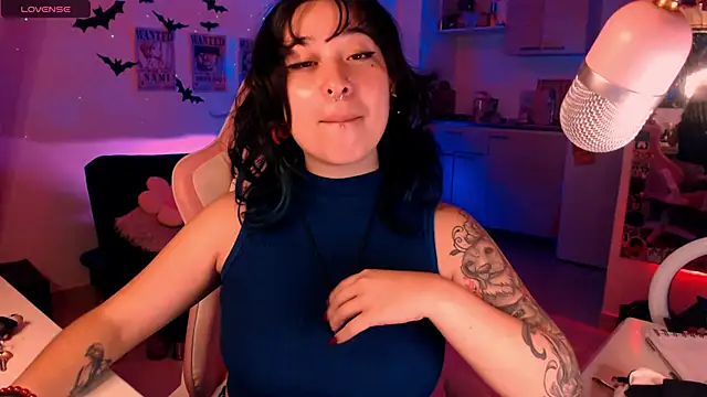 FernandaOrtegaaa online show from 6, 1, 2025