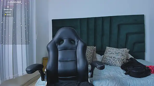 BarbaraKnox  online show from 26, 9, 2025